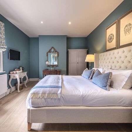 The Packhorse Inn Ньюмаркет Екстер'єр фото